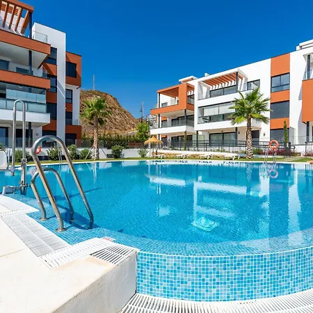 Penthouse Middle Views Апартаменты Фуэнхирола