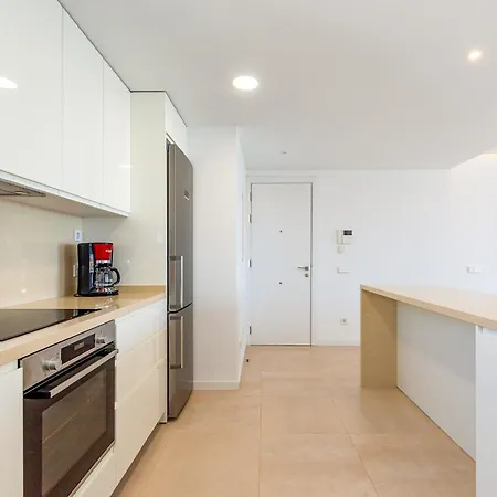 شقة Penthouse Middle Views فوينخيرولا